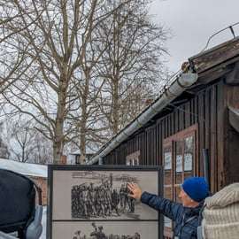 Depuis Cracovie : Visite guidée d'Auschwitz-Birkenau et options de ramassage