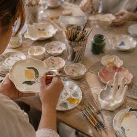 Cracovie : atelier d'argile à séchage à l'air – sculptez, peignez et emportez votre création