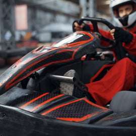 Cracovie : Karting en salle (courses de 24 minutes)