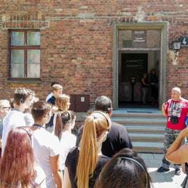 Cracovie : Visite guidée d'Auschwitz avec prise en charge et déjeuner facultatif.