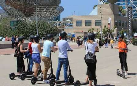Excursion en scooter électrique : Visite de la vieille ville - 2 heures de magie !