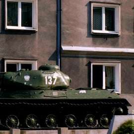 Cracovie : visite communiste de la ville, Nowa Huta E, voiturette de golf