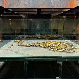 Visite du musée souterrain Rynek de Cracovie avec billet et guide