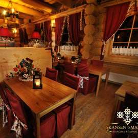 De Cracovie : Spectacle folklorique polonais avec dîner à volonté