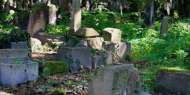 Nouveau Cimetière Juif