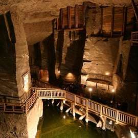 Depuis Cracovie : visite guidée de la mine de sel de Wieliczka avec transfert