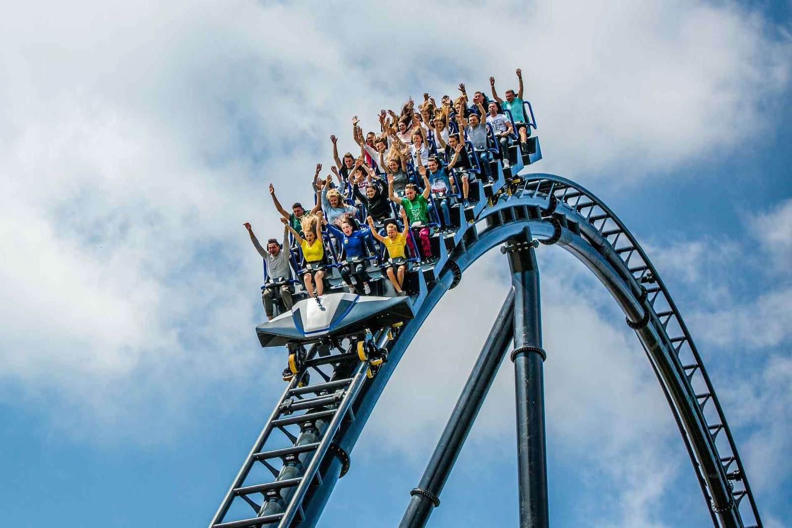 Depuis Cracovie : billet ouvert pour le parc Energylandia et options de retrait