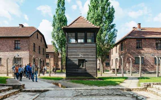 Depuis Cracovie : Visite guidée d'Auschwitz-Birkenau et options de prise en charge