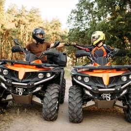 Cracovie : Excursion extrême en quad tout-terrain avec déjeuner barbecue