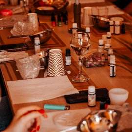 Cracovie : atelier création de bougie avec vin et musique