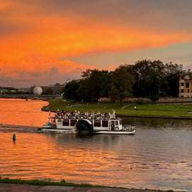 Cracovie : 1 heure de croisière nocturne sur la Vistule
