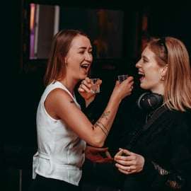 Cracovie : tournée des bars en journée avec 1 heure de open bar et karaoké