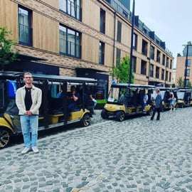 Visite de la ville de Cracovie, voiturette de golf. Visite privée complète.