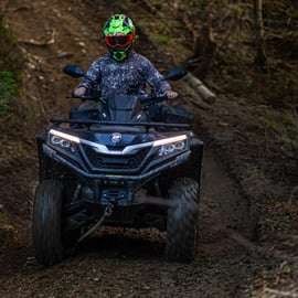Depuis Cracovie : excursion extrême en quad 4x4