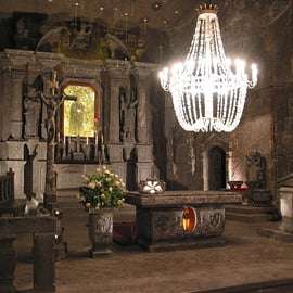 Depuis Cracovie : visite guidée de la mine de sel de Wieliczka avec transfert
