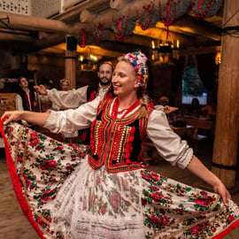 Cracovie : Dîner traditionnel polonais et spectacle folklorique