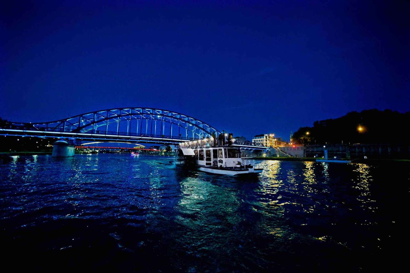 Cracovie : 1 heure de croisière nocturne sur la Vistule