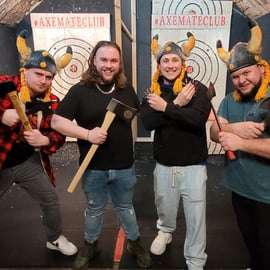 Krakow Axe Mate Club : Lancer de haches, Tomahawks. Site WATL !